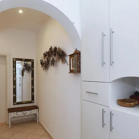 Sipina Penthouse Appartement *