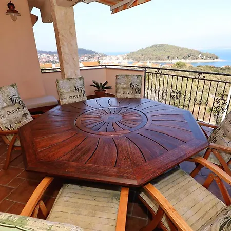 Sipina Penthouse Appartement *