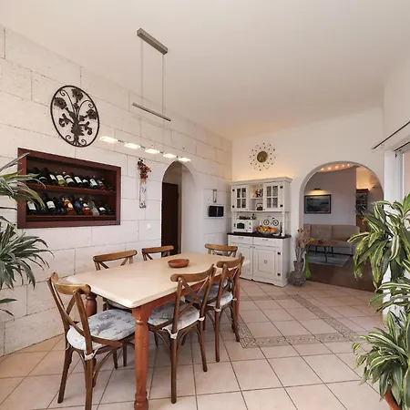 Apartment Sipina Penthouse *