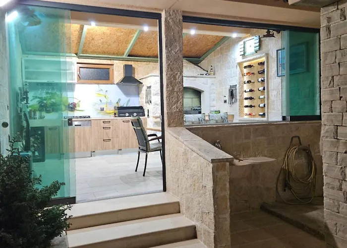Sipina Penthouse