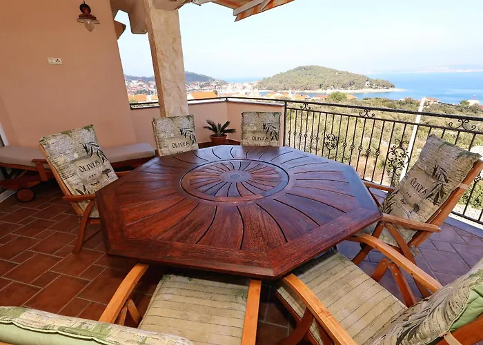 Sipina Penthouse Apartmán *