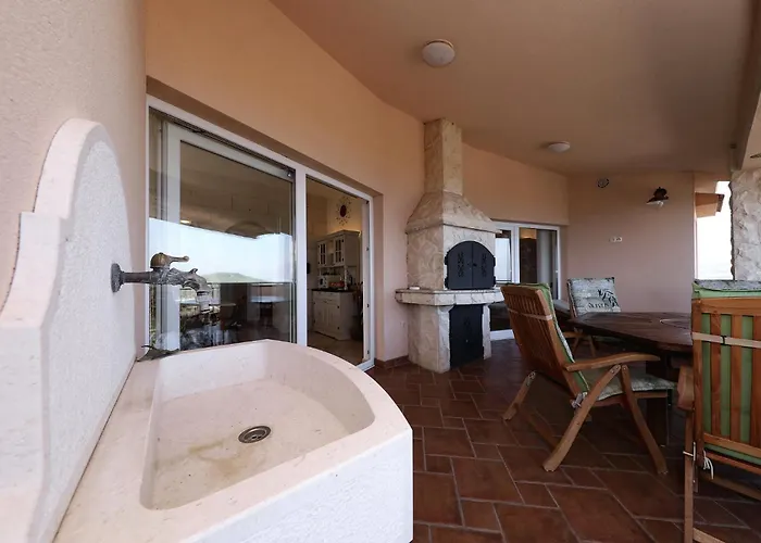 Апартаменты Sipina Penthouse *