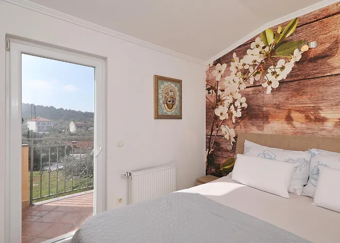 Sipina Penthouse